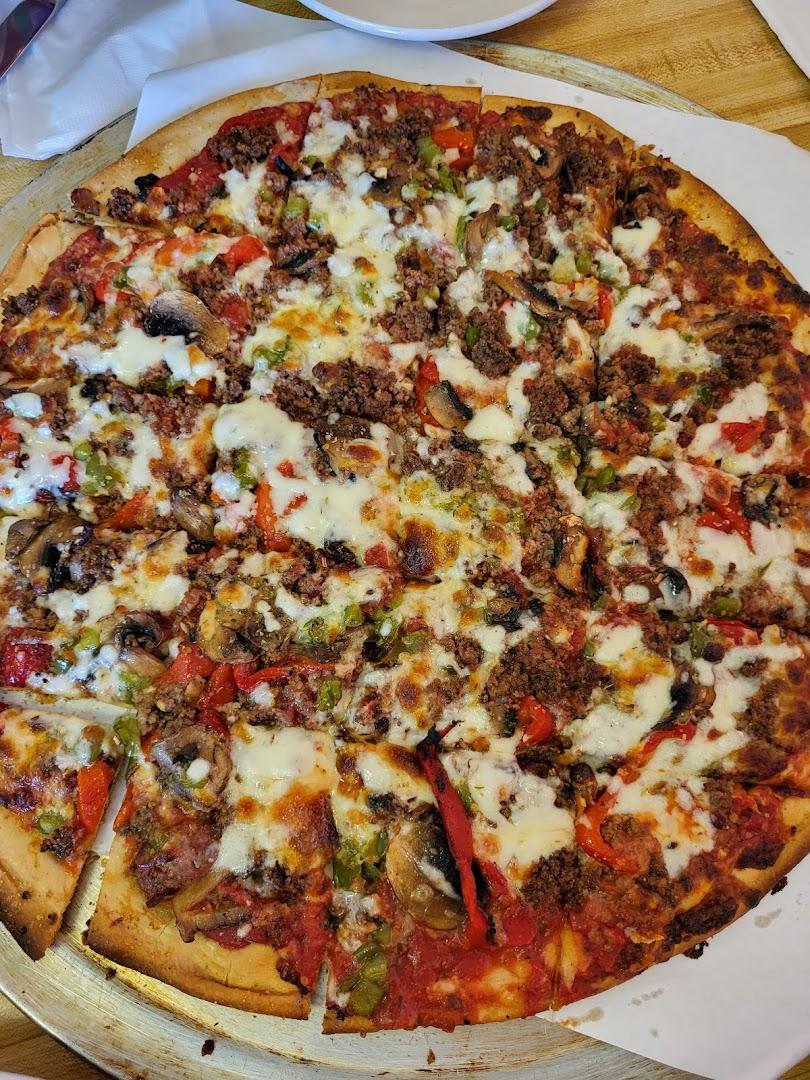 Henry's Pizzeria